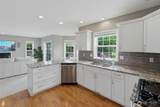 1404 Amber Boulevard - Photo 11