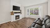 1526 49th Place - Photo 2