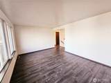 4617 Beach Drive - Photo 4