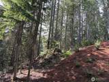 13 Oval Court - Photo 4