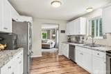 1404 Kerron St - Photo 11