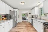 1404 Kerron St - Photo 9