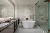 838 Avenue Square - Photo 4