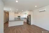 1911 10th St - Photo 8