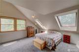 20003 Sandridge Road - Photo 18