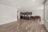 9814 Hawkins Avenue - Photo 6