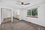71 NE Rainier Place - Photo 17
