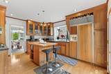 916 18th Avenue - Photo 12