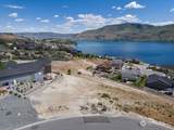 260 Apple Avenue - Photo 4