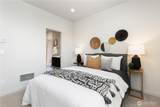 4322 Wallingford Avenue - Photo 14