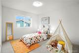 15421 12th Avenue - Photo 25