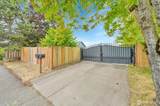 5410 Oakes Street - Photo 24