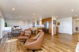 5564 Beverly Avenue - Photo 9