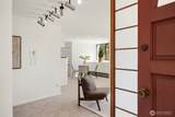 2424 Mercer Street - Photo 2