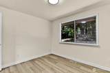 1906 Windsor Drive - Photo 13