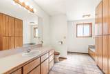 805 Luebke Road - Photo 15