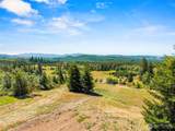 805 Luebke Road - Photo 32