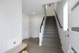 11530 Greenwood Avenue - Photo 6