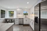 2422 Lynn Street - Photo 9