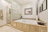 604 Bellevue Way - Photo 22