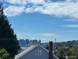 4308 Wallingford Avenue - Photo 32