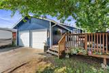 1710 Young Street - Photo 2