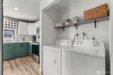 1710 Young Street - Photo 14