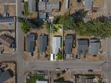 1710 Young Street - Photo 36
