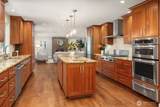 8534 79th Place - Photo 9