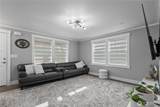 6098 Pacific Heights Drive - Photo 11