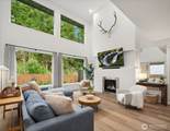 1486 Pratt Avenue - Photo 6