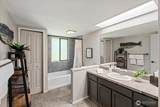 25007 Mirrormont Way - Photo 13