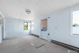 1747 Bay Street - Photo 23