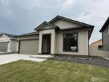 557 Oasis Loop - Photo 1