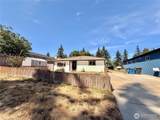 4040 168th Street - Photo 3