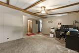 908 Empire Street - Photo 16