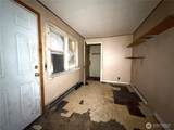 20 N Elm Street - Photo 17