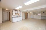 7239 Bayview Avenue - Photo 20