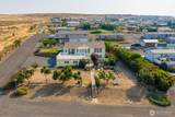 7239 Bayview Avenue - Photo 40
