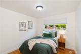 18149 9th Avenue - Photo 16