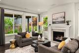 324 Zemp Way - Photo 11