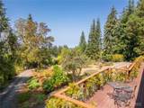 823 Fox Hollow Road - Photo 33