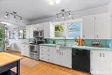 631 Steele Street - Photo 15
