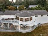 1052 Robinhood Drive - Photo 3