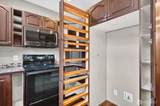 320 Roake Avenue - Photo 18