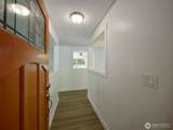 209 Sunset Drive - Photo 2