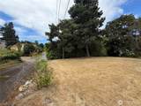11334 Corliss Avenue - Photo 9