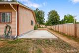 209 Emery Avenue - Photo 35