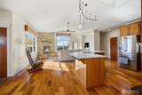 5675 Meadow View Court - Photo 12