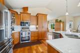 5675 Meadow View Court - Photo 7